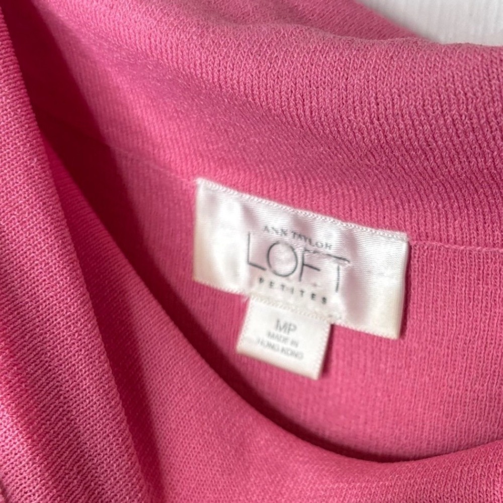 Ann Taylor LOFT Petite Pink Draped Neck Sleeveless Knit Top MP - Picture 4 of 9